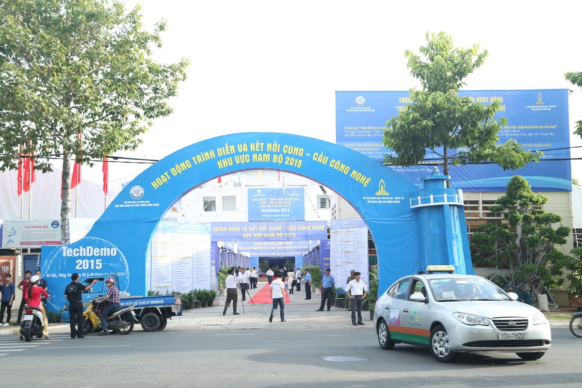 To Chuc Hoat Dong Ket Noi Cung Cau Cong Nghe 2015 Saomaimedia 1 2